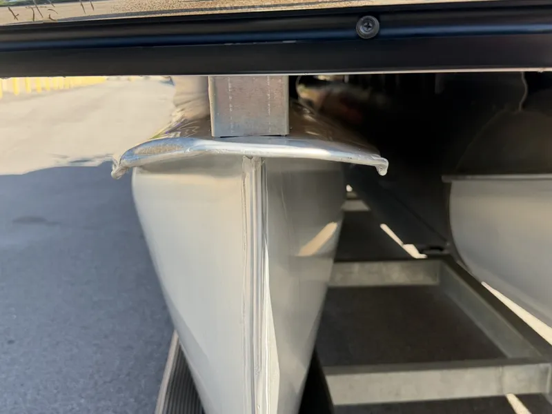 Slide: The Image of Harris Crowne 250 SL Tritoon 2019 - 6848022