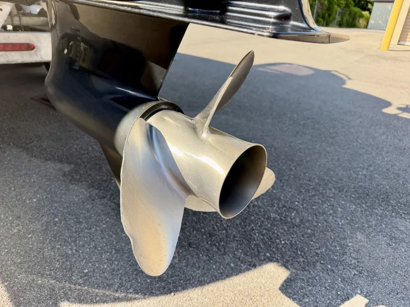 Slide: The Image of Harris Crowne 250 SL Tritoon 2019 - 6847950