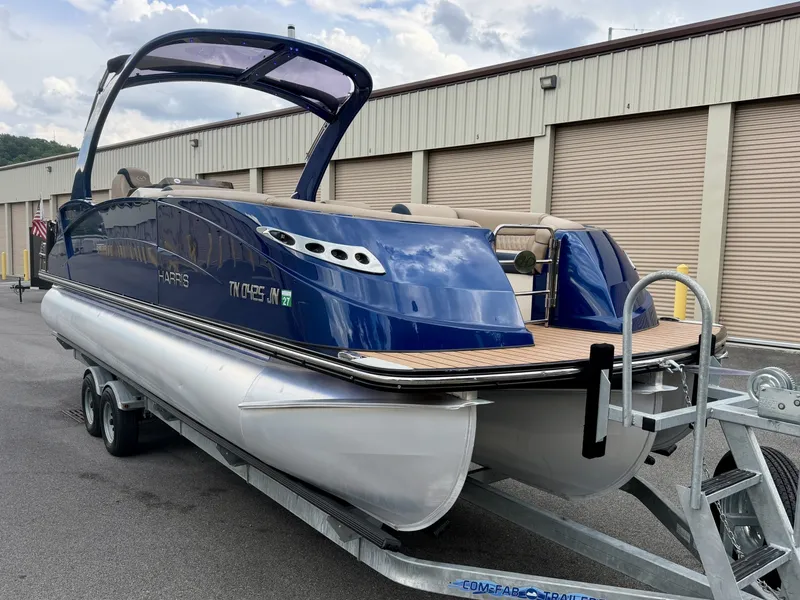 Slide: The Image of Harris Crowne 250 SL Tritoon 2019 - 6847867