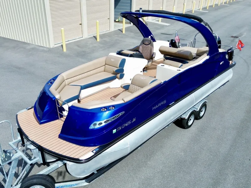 Slide: The Image of Harris Crowne 250 SL Tritoon 2019 - 6847857