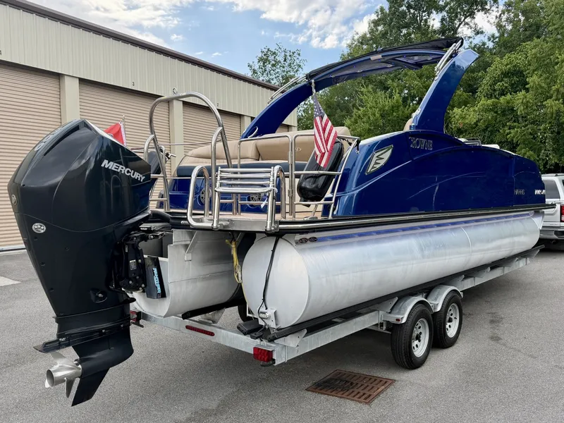 Slide: The Image of Harris Crowne 250 SL Tritoon 2019 - 6847863