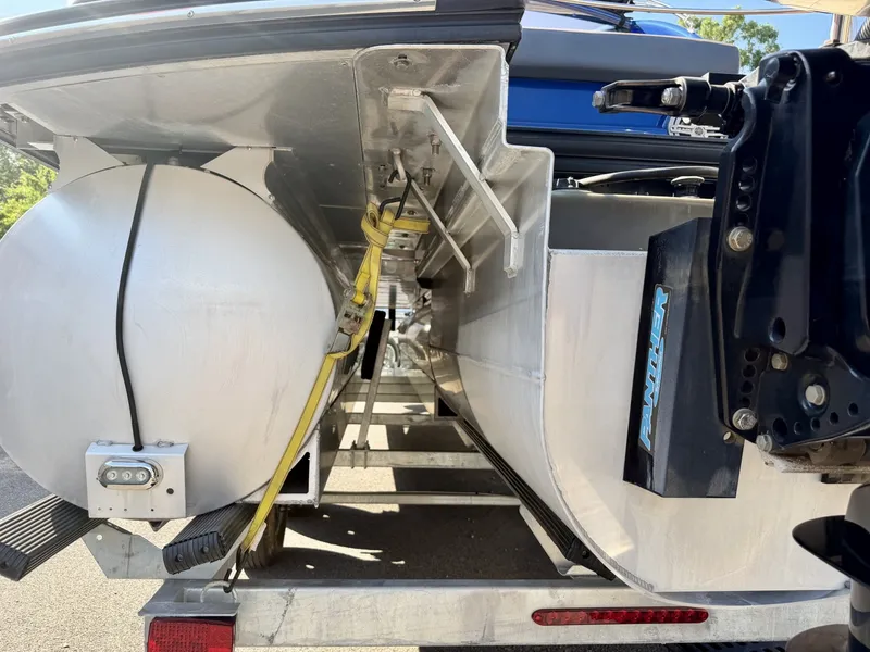 Slide: The Image of Harris Crowne 250 SL Tritoon 2019 - 6847952