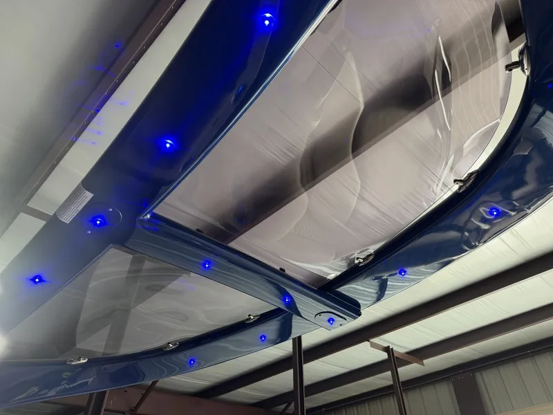 Slide: The Image of Harris Crowne 250 SL Tritoon 2019 - 6848061