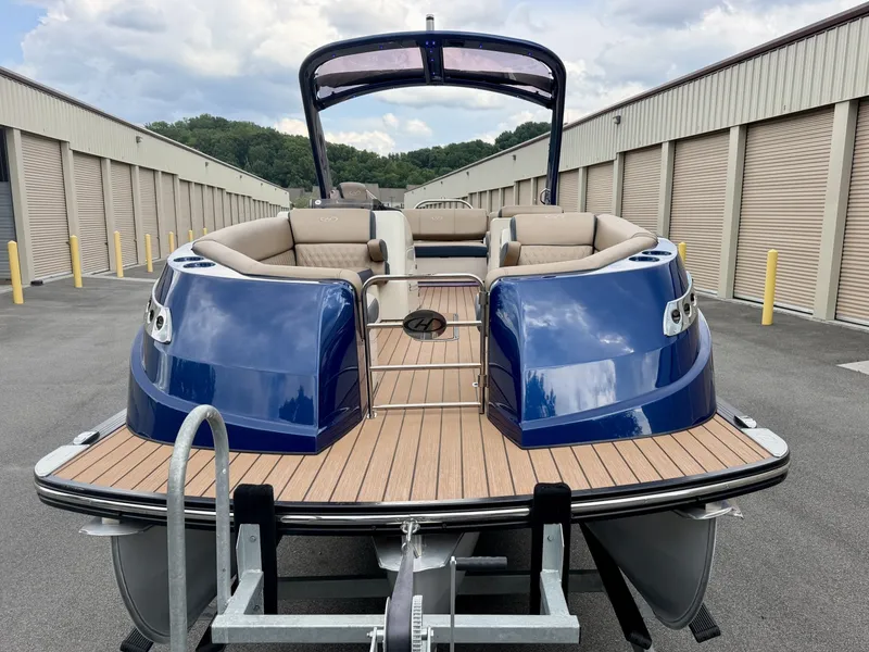 Slide: The Image of Harris Crowne 250 SL Tritoon 2019 - 6847869