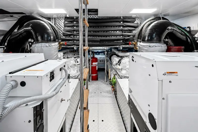 Slide: The Image of Riva Folgore 2022 - 6847716