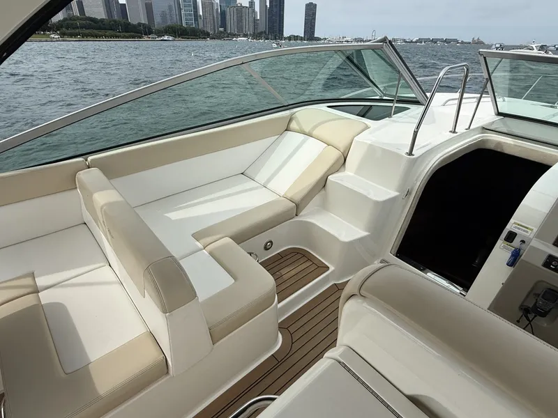 Slide: The Image of Sea Ray 370 Venture 2013 - 6847976