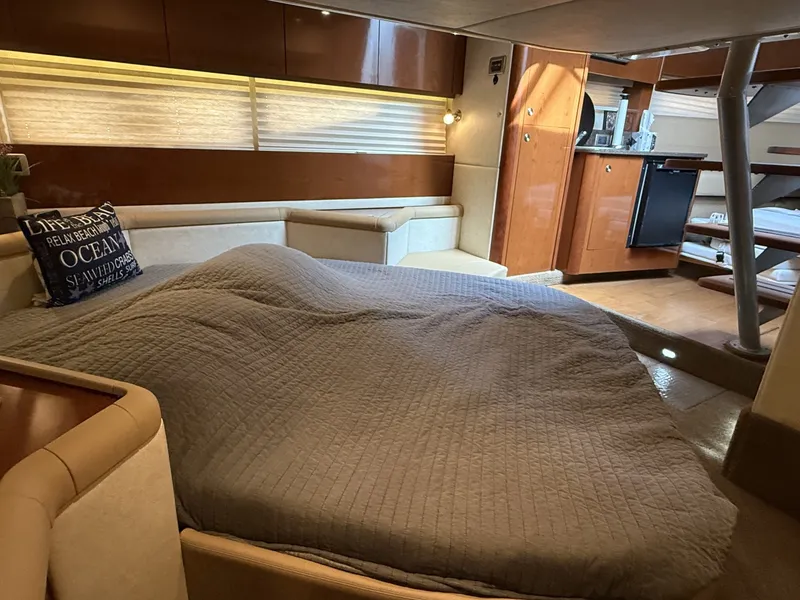 Slide: The Image of Sea Ray 370 Venture 2013 - 6848017