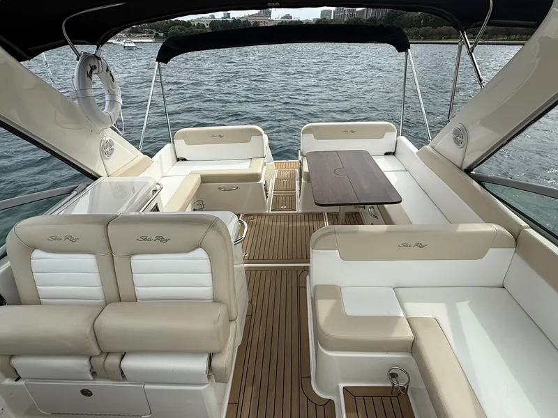 Slide: The Image of Sea Ray 370 Venture 2013 - 6847964