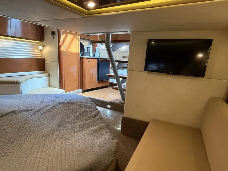 Slide: The Image of Sea Ray 370 Venture 2013 - 6848015