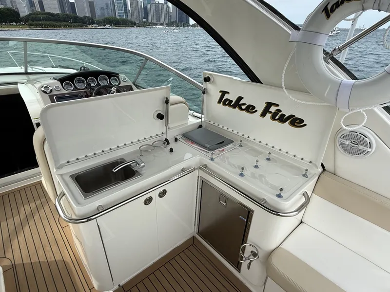 Slide: The Image of Sea Ray 370 Venture 2013 - 6847987