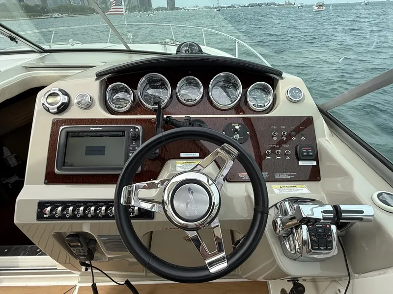 Slide: The Image of Sea Ray 370 Venture 2013 - 6847991