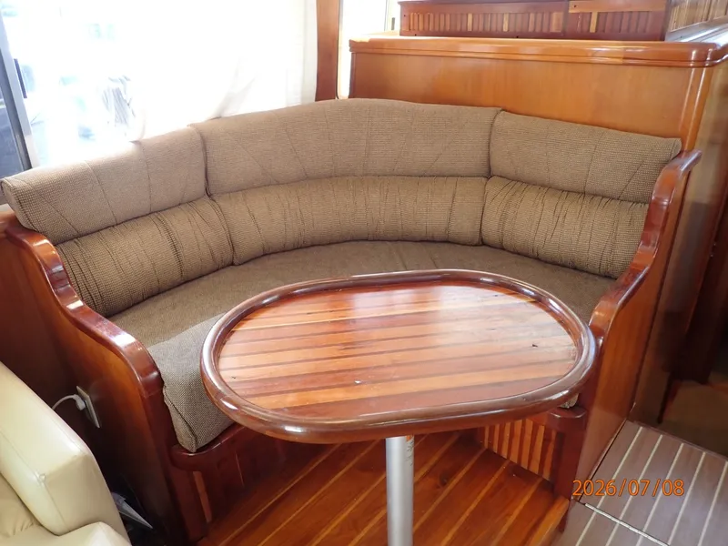 Slide: The Image of 40' Mainship salon port forward seating - 6848143
