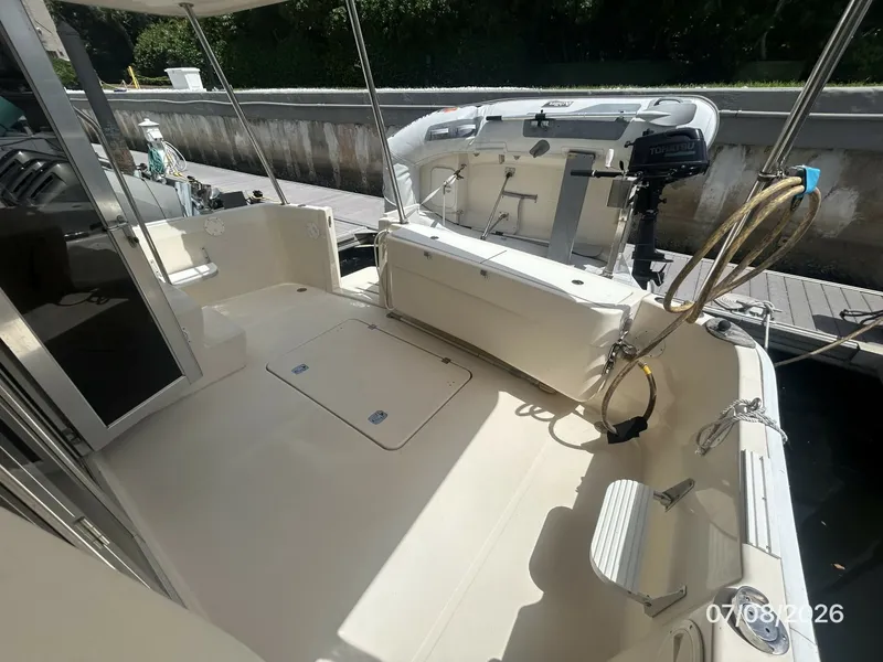 Slide: The Image of 40' Mainship aftdeck1 - 6848076