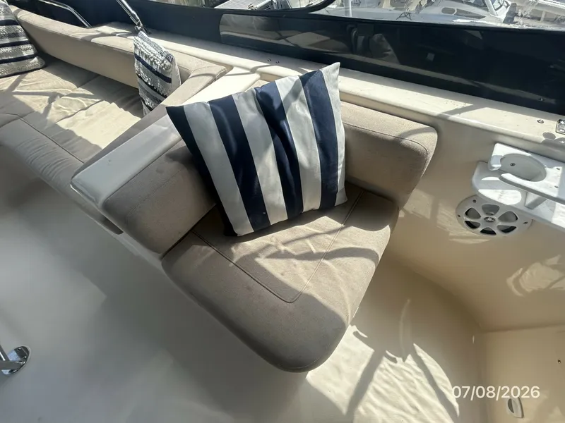 Slide: The Image of 40' Mainship flybridge port forward seating - 6848105