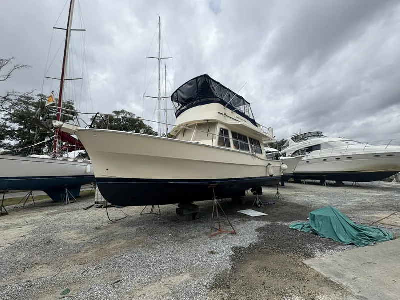 Slide: The Image of 40' Mainship hauled out2 - 7088137