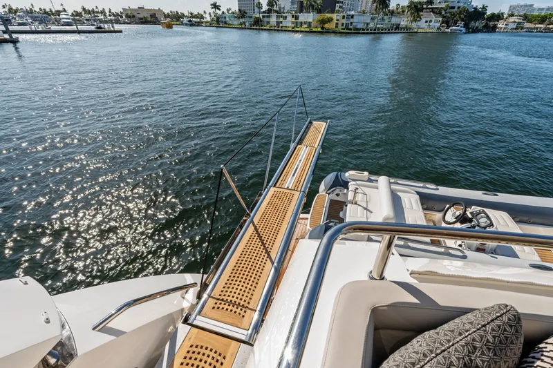 Slide: The Image of Sunseeker 95 Yacht 2024 - 7462891