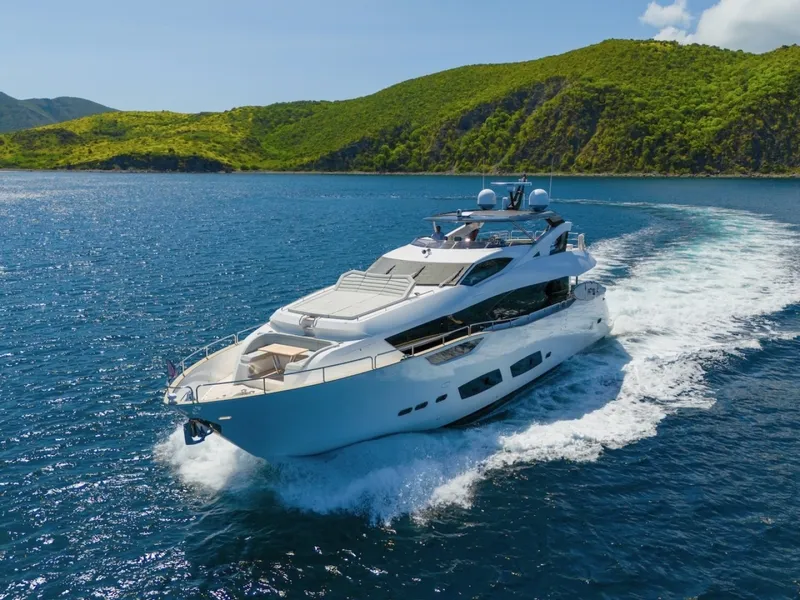 Slide: The Image of Sunseeker 95 Yacht 2024 - 6848724