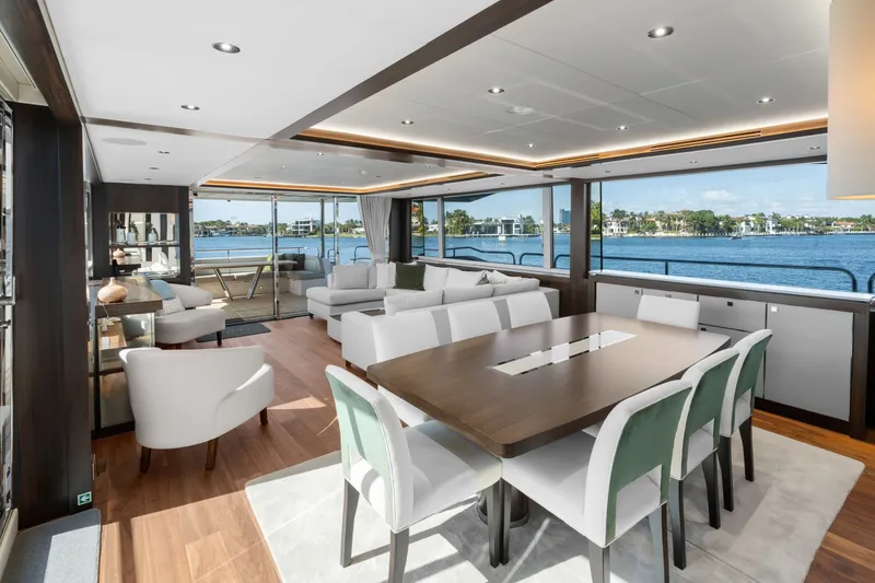 Slide: The Image of Sunseeker 95 Yacht 2024 - 7462949