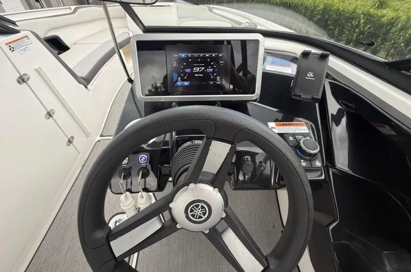 Slide: The Image of Yamaha 24 2025 - 6848871