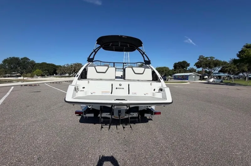 Slide: The Image of Yamaha 24 2025 - 6848885