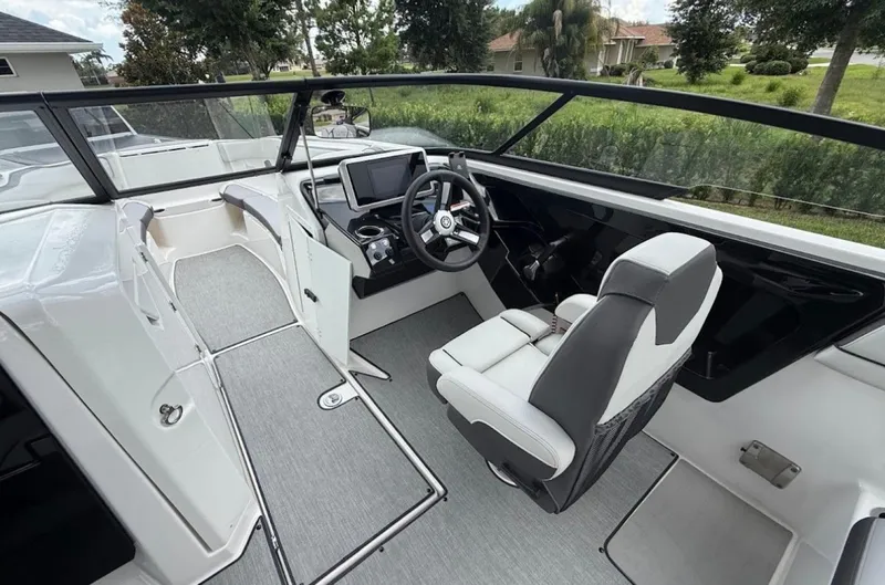 Slide: The Image of Yamaha 24 2025 - 6848859