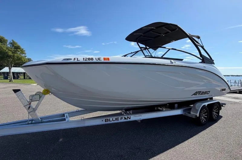 Slide: The Image of Yamaha 24 2025 - 6848883
