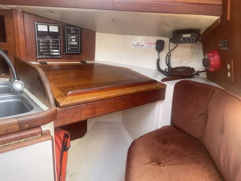 Slide: The Image of Pacific Seacraft Orion 27 1981 - 6849307
