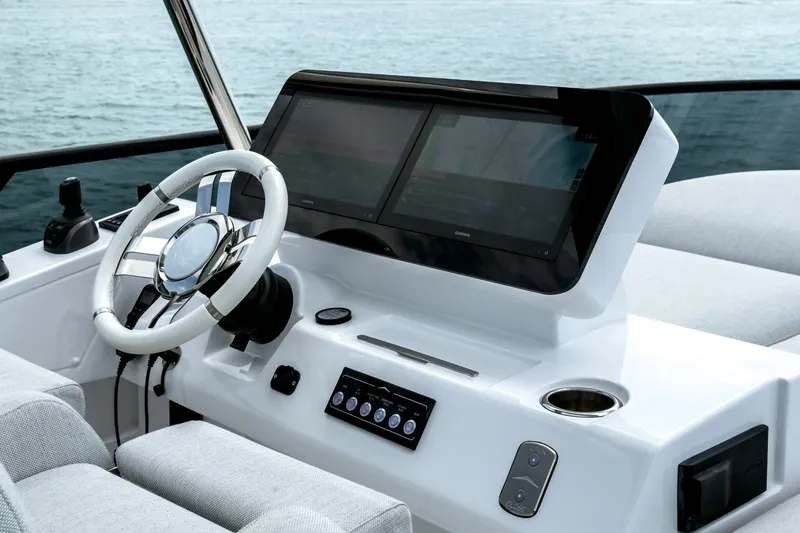 Slide: The Image of Azimut FLY 53 2025 - 6851119
