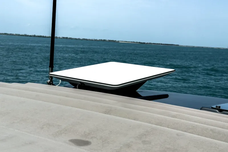 Slide: The Image of Azimut FLY 53 2025 - 6851120