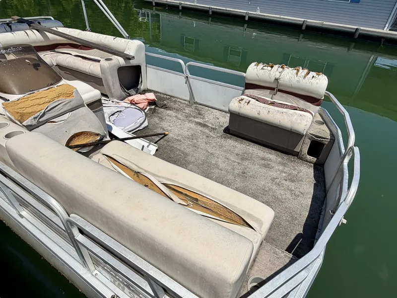Slide: The Image of Custom 22 x 30 Floating Cabin - Approx 660sqft 2000 - 6852250