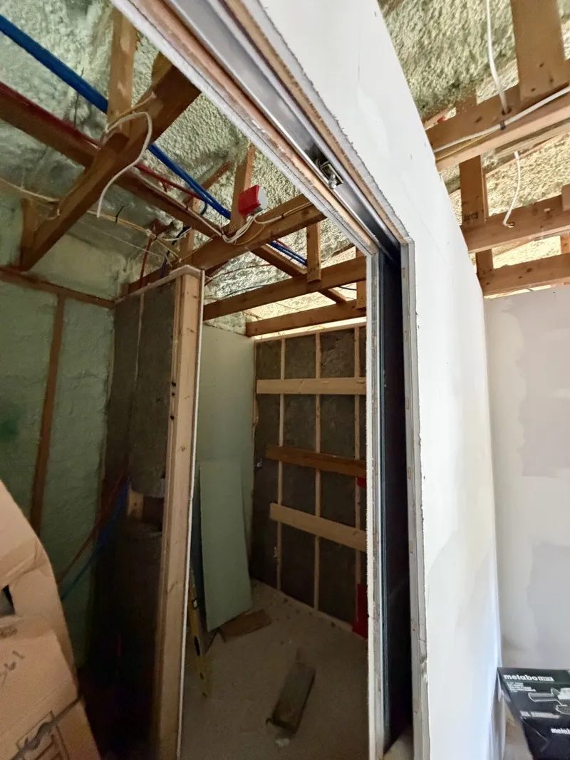 Slide: The Image of Custom 22 x 30 Floating Cabin - Approx 660sqft 2000 - 6852211