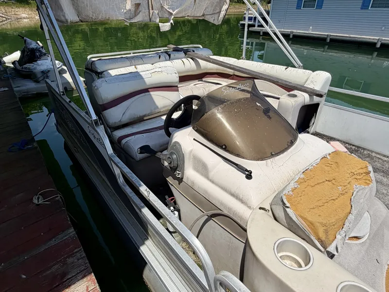 Slide: The Image of Custom 22 x 30 Floating Cabin - Approx 660sqft 2000 - 6852252