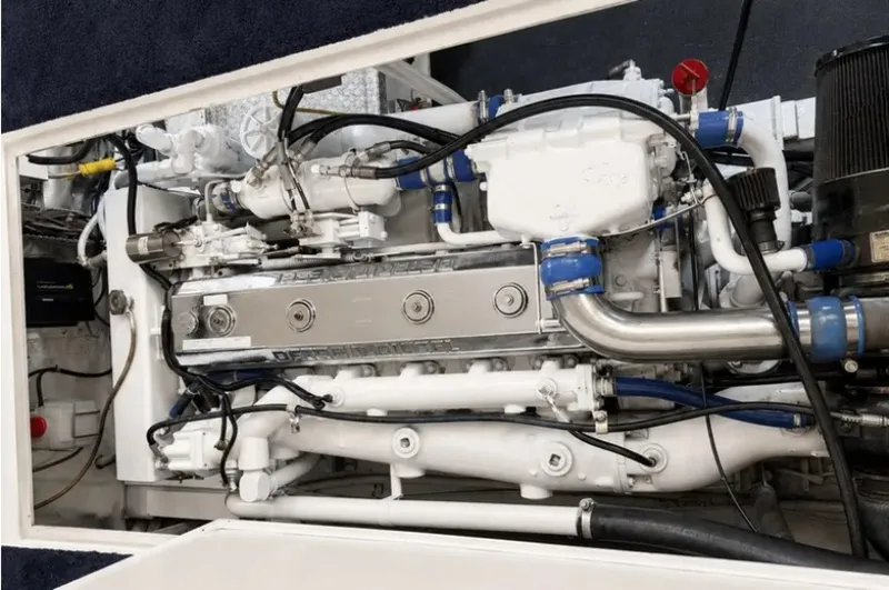 Slide: The Image of Ocean 42 super sport 1995 - 6852357