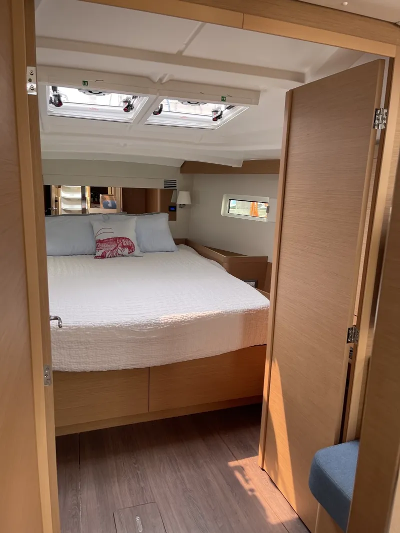 Slide: The Image of Jeanneau Sun Odyssey 440 2024 - 6853035