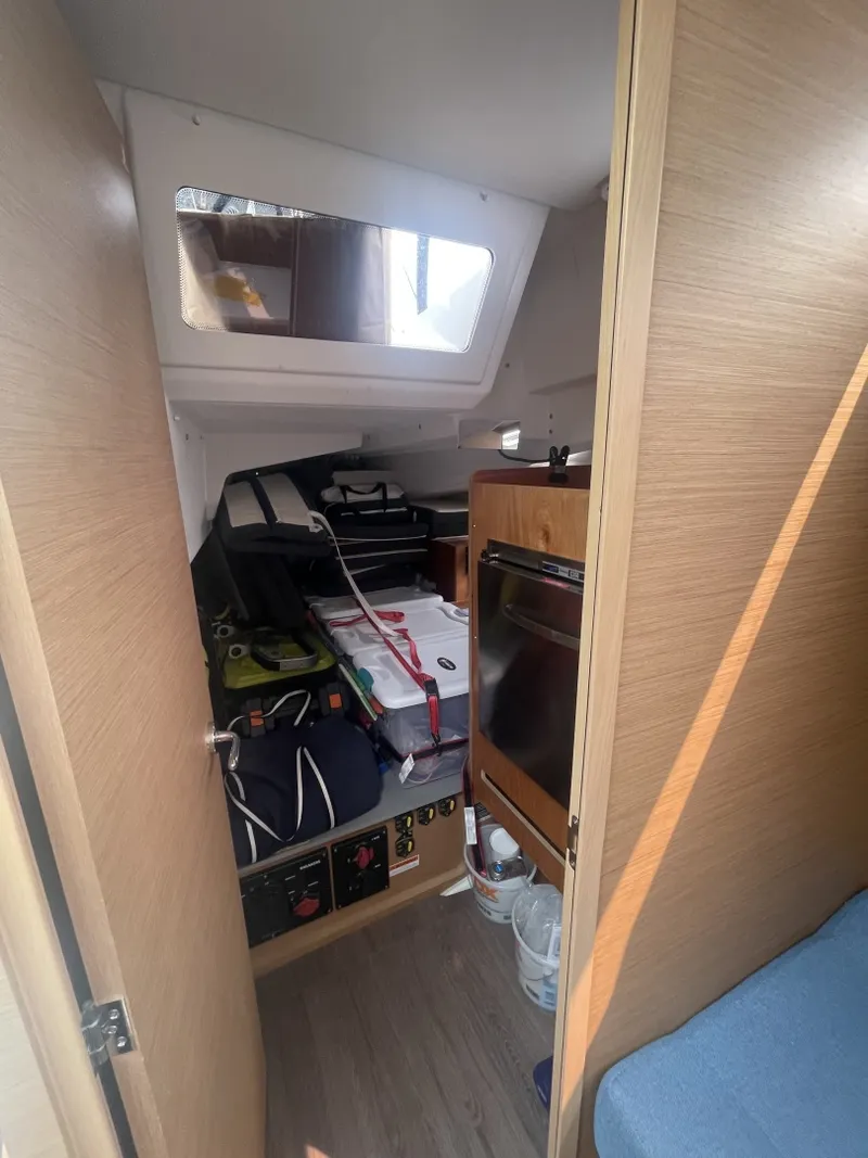 Slide: The Image of Jeanneau Sun Odyssey 440 2024 - 6853038