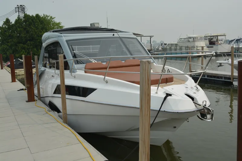 Slide: The Image of NX Boats 350 Maximus 2027 - 6854134