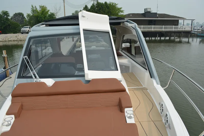 Slide: The Image of NX Boats 350 Maximus 2027 - 6854145