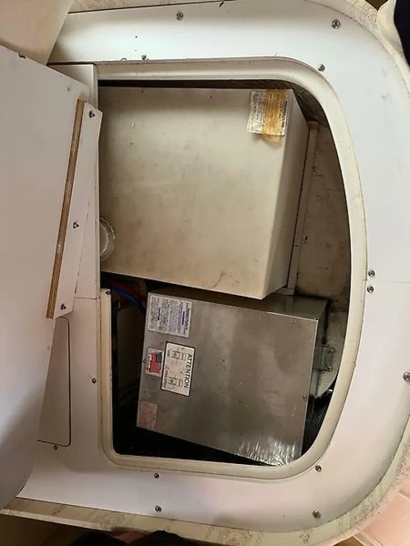 Slide: The Image of 0004107059 - 6854221
