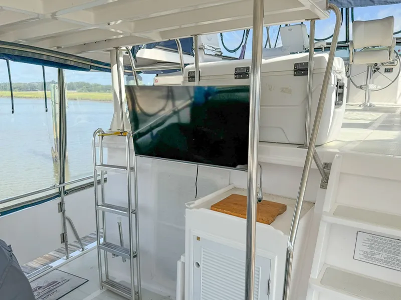 Slide: The Image of Defever 49 Sundeck forward - 7404381