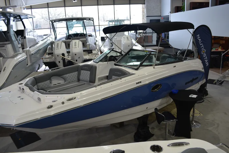 Slide: The Image of NauticStar 243 DC 2026 - 6863434