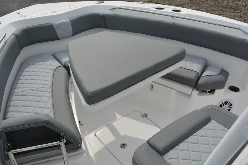 Slide: The Image of NauticStar 222 Offshore 2026 - 6863491