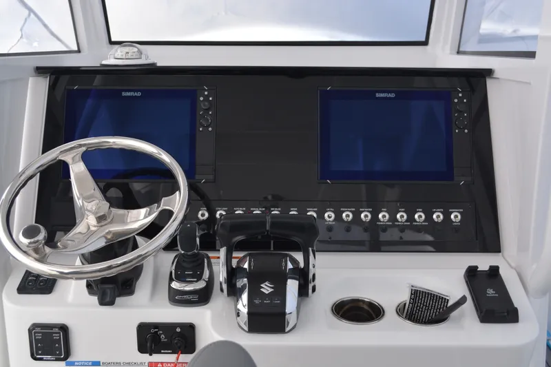 Slide: The Image of NauticStar 332 Offshore 2026 - 6863540