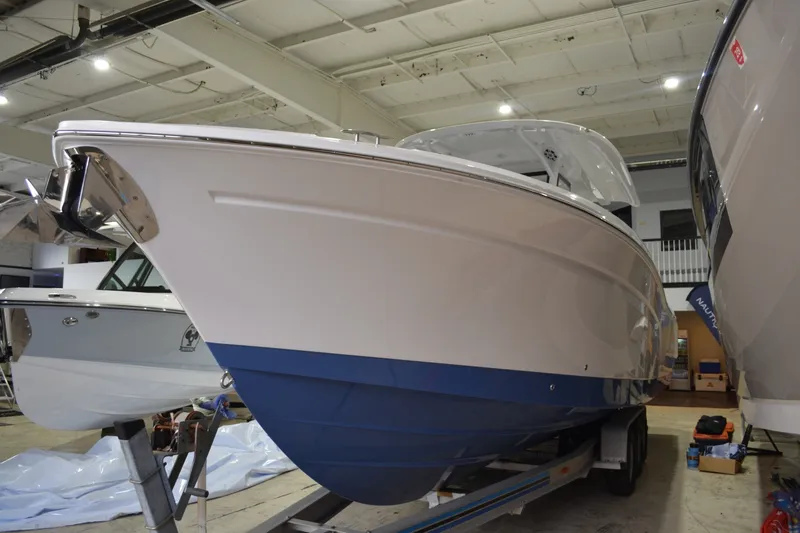 Slide: The Image of NauticStar 332 Offshore 2026 - 6863528