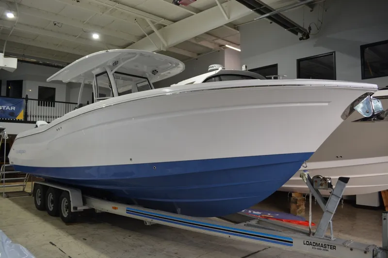 Slide: The Image of NauticStar 332 Offshore 2026 - 6863527