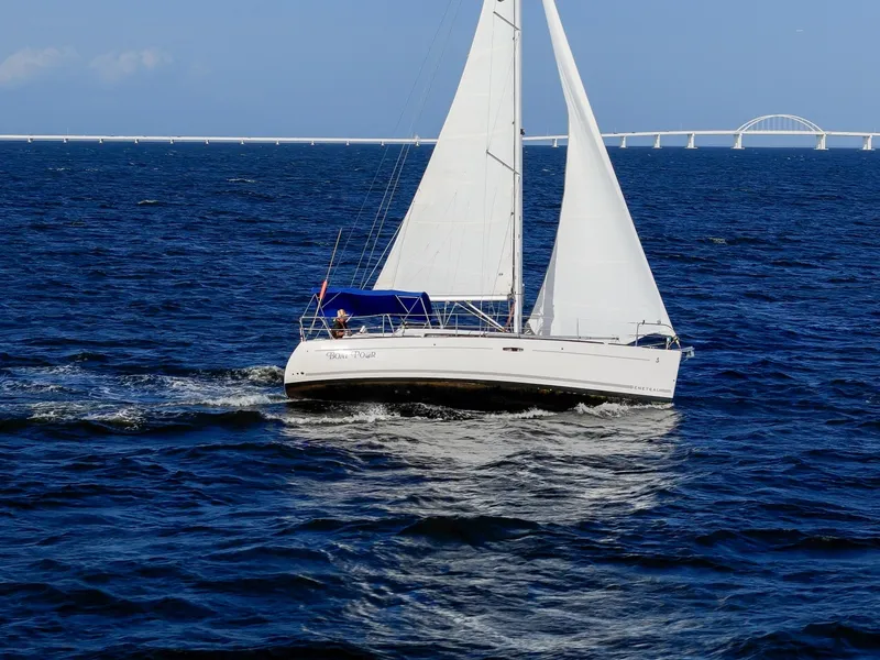 Slide: The Image of Beneteau Oceanis 34 2011 - 6930630