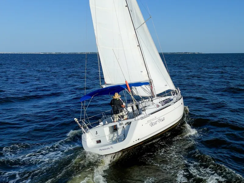 Slide: The Image of Beneteau Oceanis 34 2011 - 6930635