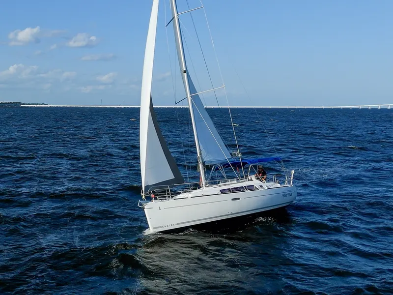 Slide: The Image of Beneteau Oceanis 34 2011 - 6930641