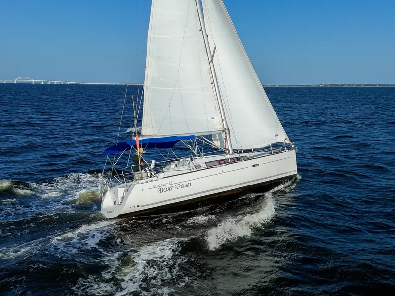 Slide: The Image of Beneteau Oceanis 34 2011 - 6930634