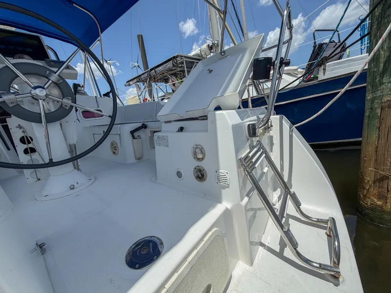 Slide: The Image of Beneteau Oceanis 34 2011 - 6863604