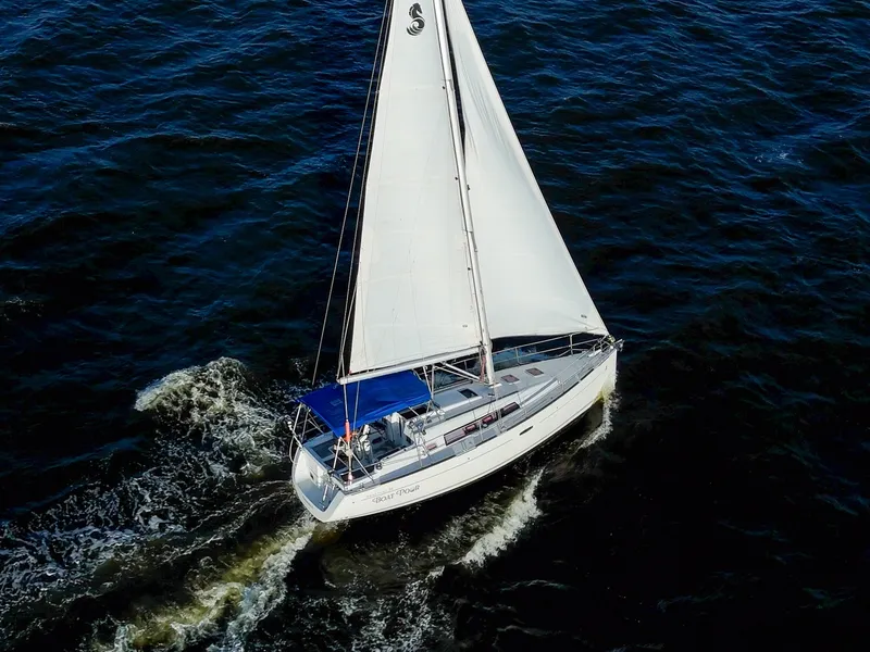 Slide: The Image of Beneteau Oceanis 34 2011 - 6930631